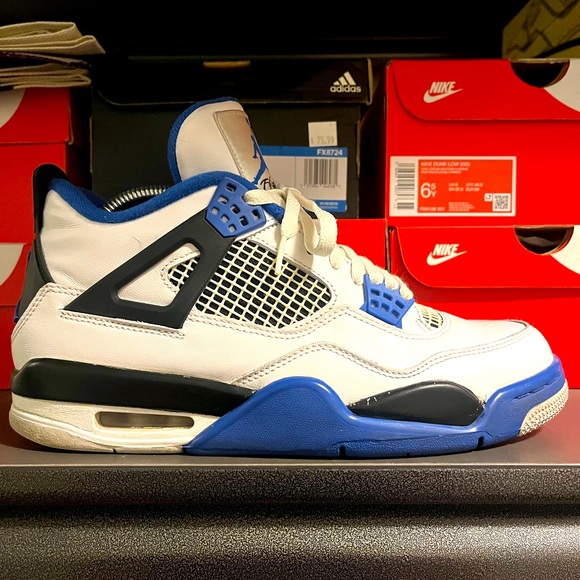 AIR JORDAN 4 MOTORSPORT - Picture 1 of 11